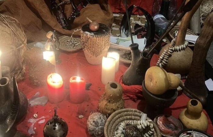 LOVE SPELLS TO GET YOUR EX BACK THIS CHRISTMAS.